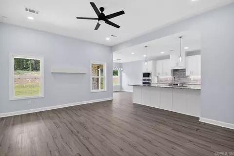 Living - 1176 Duke Dr, Bauxite, AR 72011 photo 1 of 3