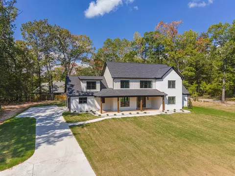 6113 Fait Rd, Benton, AR 72019