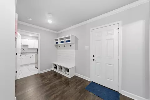 Entry Way - 44 Cimarron Cir, Cabot, AR 72023 photo 8 of 9