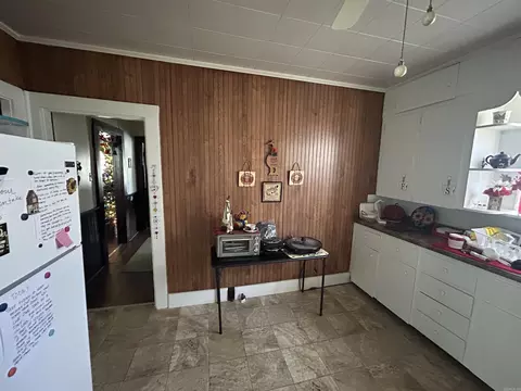 Kitchen - 509 S Main Ave, Brinkley, AR 72021 photo 3 of 3