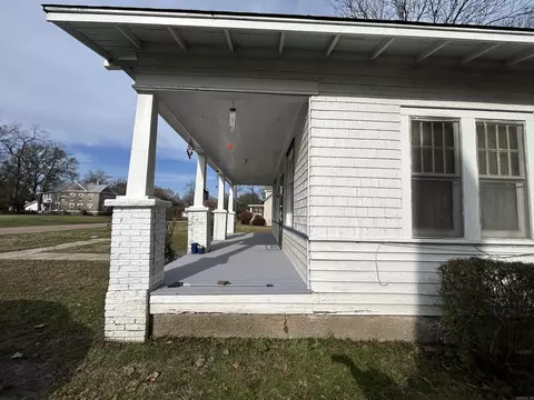 Exterior - 509 S Main Ave, Brinkley, AR 72021 photo 5 of 9