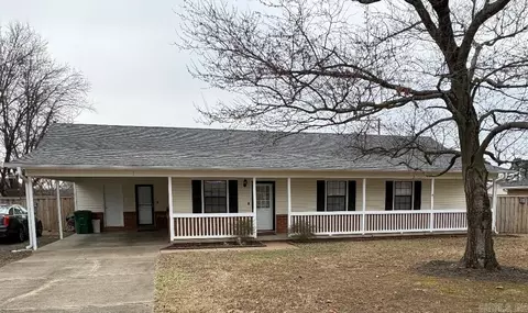 Exterior - 1905 Skylark Dr, Beebe, AR 72012 photo 1 of 7