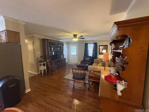 Living - 1905 Skylark Dr, Beebe, AR 72012 photo 3 of 3