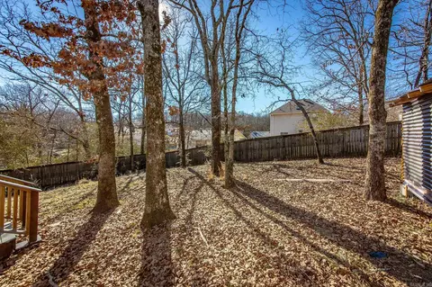 Exterior - 1069 Highland Blvd, Cabot, AR 72023 photo 8 of 9