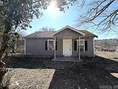 9023 W 33rd Rd, Little Rock, AR 72204