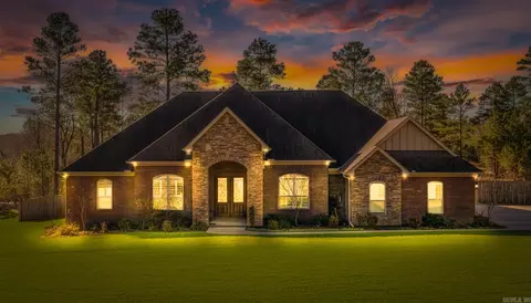 3025 Redrock Rd, Little Rock, AR 72210