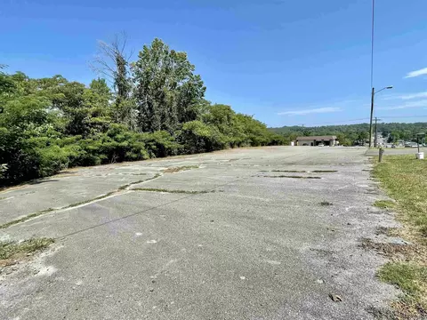916 S 7th, Heber Springs, AR 72543