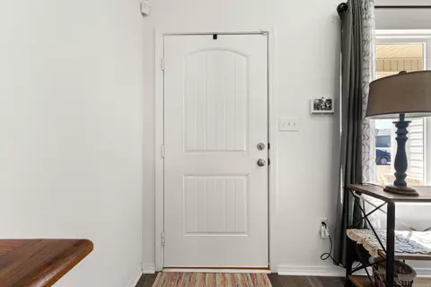 Entry Way - 17 Curly Leaf, Conway, AR 72032 photo 1 of 2