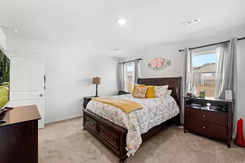 Bedroom - 17 Curly Leaf, Conway, AR 72032 photo 1 of 4