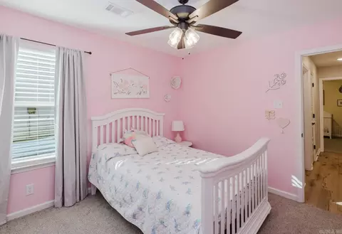 Bedroom - 1449 Woolridge Dr, Benton, AR 72019 photo 5 of 6