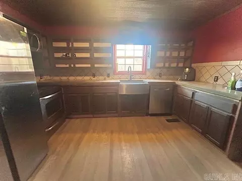 Kitchen - 1673 Red River Rd, Fox, AR 72051 photo 1 of 3