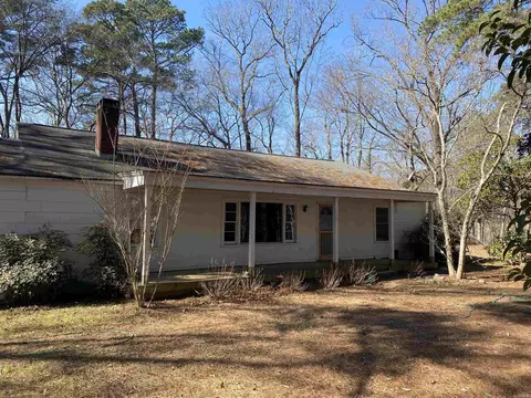 1009 And 1011 Country Club Rd, Arkadelphia, AR 71923
