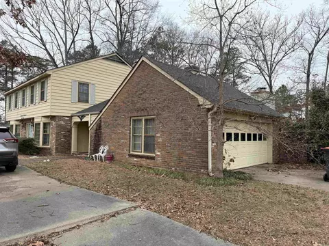 Exterior - 2203 Cherry Rdg, Pine Bluff, AR 71603 photo 6 of 7