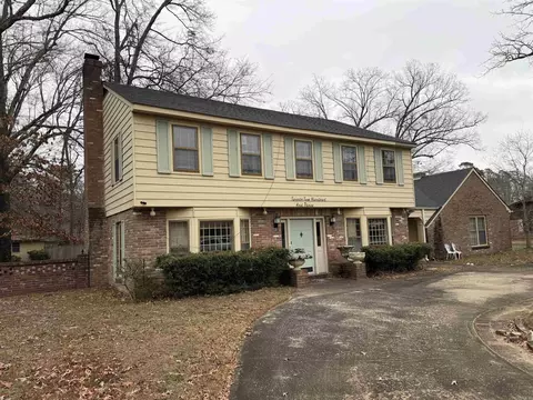 Exterior - 2203 Cherry Rdg, Pine Bluff, AR 71603 photo 2 of 7