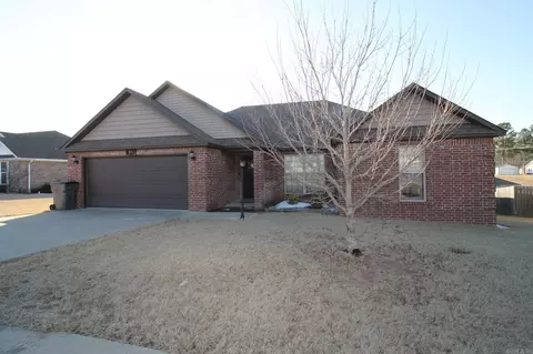 51 Ashcraft Ct, Paragould, AR 72450