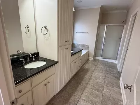 Bath - 2485 Eighteen Loop, Conway, AR 72034 photo 1 of 4