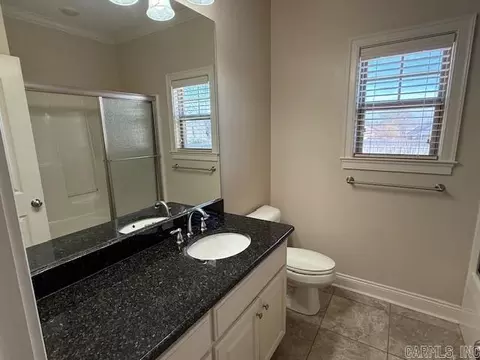Bath - 2485 Eighteen Loop, Conway, AR 72034 photo 4 of 4