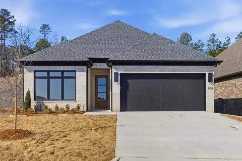 708 Edgewood Cir, Little Rock, AR 72223