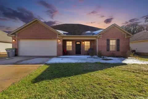 1107 Fox Chase, Bryant, AR 72022 photo 1
