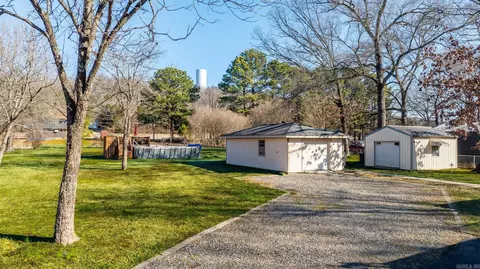 Exterior - 119 Middle Rd, Conway, AR 72032 photo 8 of 13