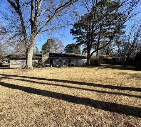 Exterior - 1803 Clara Dr, Conway, AR 72034 photo 4 of 4