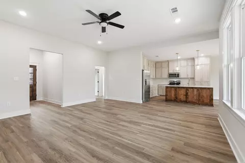 Living - 34 Ruby June St, Vilonia, AR 72173 photo 3 of 4