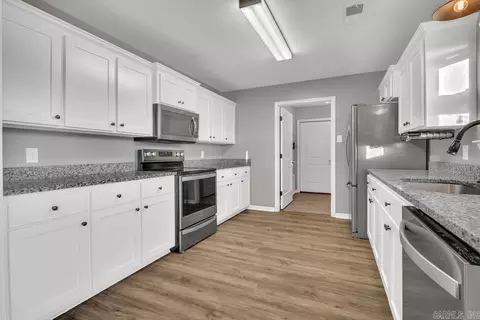 Kitchen - 52 Caroline Loop, Plumerville, AR 72127 photo 2 of 2
