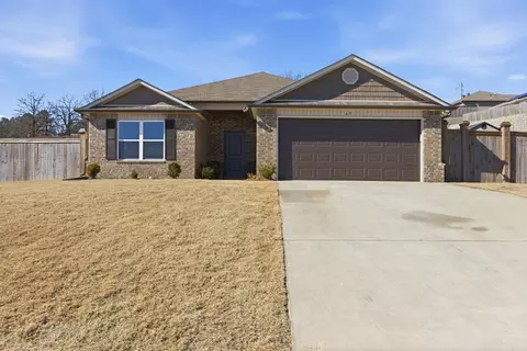69 Dunnaway Dr, Austin, AR 72007