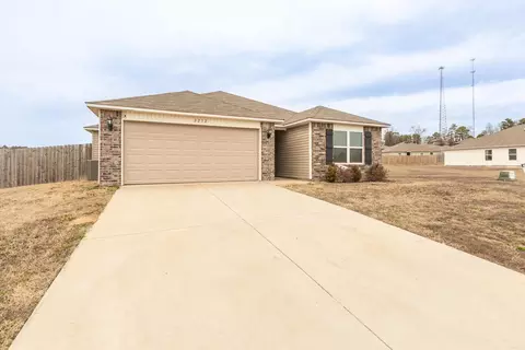 Exterior - 2232 Centennial Valley Dr, Benton, AR 72019 photo 1 of 5