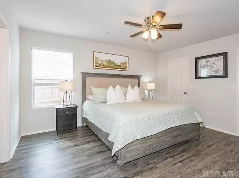 Bedroom - 2232 Centennial Valley Dr, Benton, AR 72019 photo 4 of 7