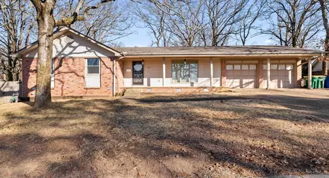 1413 Osage Dr, North Little Rock, AR 72116