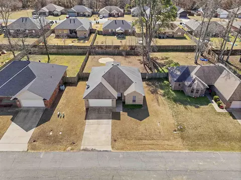 View/Area - 8 Bishop Ln, Conway, AR 72032 photo 1 of 2