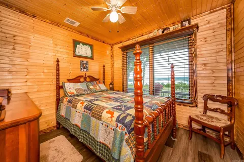 Bedroom - 4 Long Hill Rd, Higden, AR 72067 photo 1 of 3
