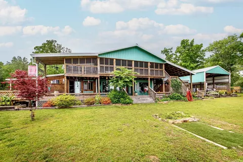 Exterior - 4 Long Hill Rd, Higden, AR 72067 photo 2 of 12
