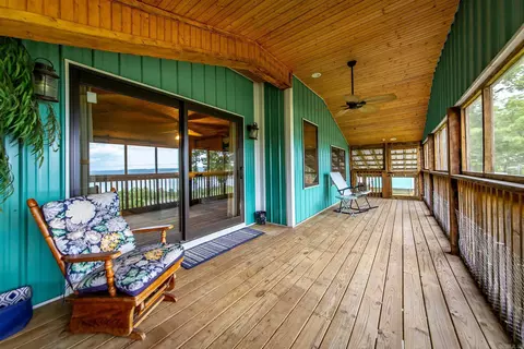 Exterior - 4 Long Hill Rd, Higden, AR 72067 photo 8 of 12