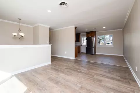Living - 1811 E Lakeview Dr, Benton, AR 72015 photo 5 of 13