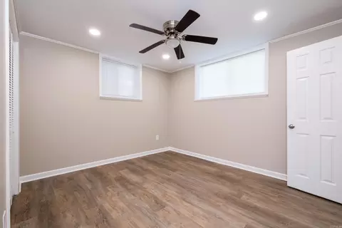 Bedroom - 1811 E Lakeview Dr, Benton, AR 72015 photo 5 of 7