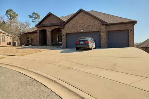 Exterior - 6302 Rimfire Cv, Bryant, AR 72022 photo 2 of 8