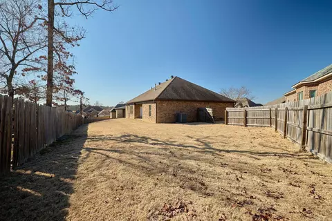 Exterior - 6302 Rimfire Cv, Bryant, AR 72022 photo 7 of 8