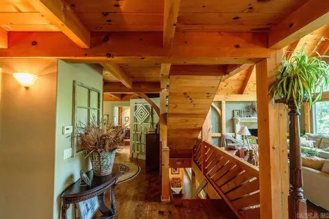 Entry Way - 144 Lake Point Dr, Quitman, AR 72131 photo 4 of 4