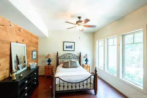 Bedroom - 144 Lake Point Dr, Quitman, AR 72131 photo 3 of 5