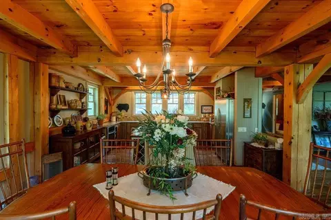 Dining - 144 Lake Point Dr, Quitman, AR 72131 photo 3 of 4