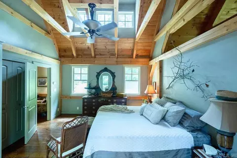 Bedroom - 144 Lake Point Dr, Quitman, AR 72131 photo 4 of 5
