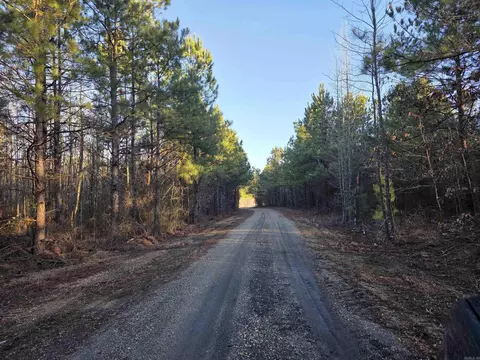 400 Southwood Ln, Rison, AR 71665