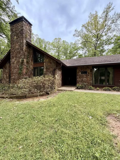 120 Emerson Pl, Camden, AR 71701