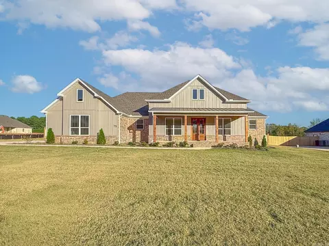 75 Daly Dr, Cabot, AR 72023