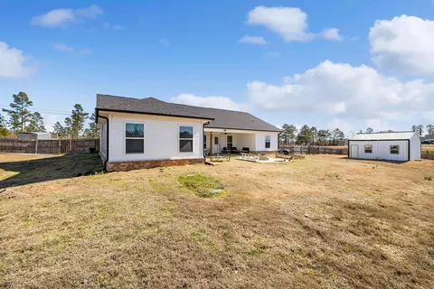 Exterior - 11638 Mars Hill Rd, Bauxite, AR 72011 photo 4 of 11