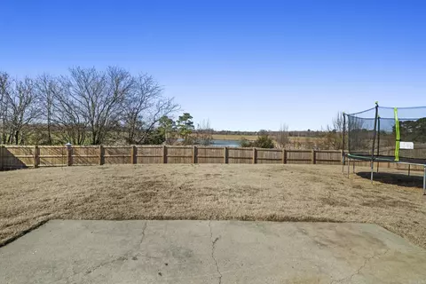 Exterior - 918 Scooty Dr, Beebe, AR 72012 photo 4 of 7