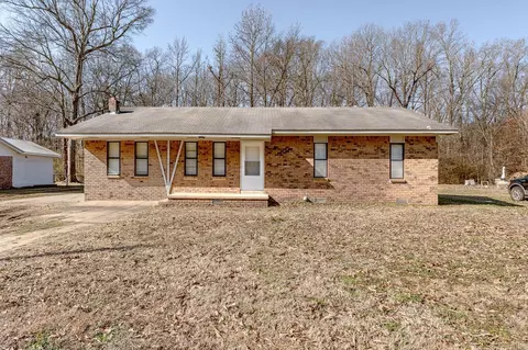 2420 Hillcrest Dr, Pocahontas, AR 72455