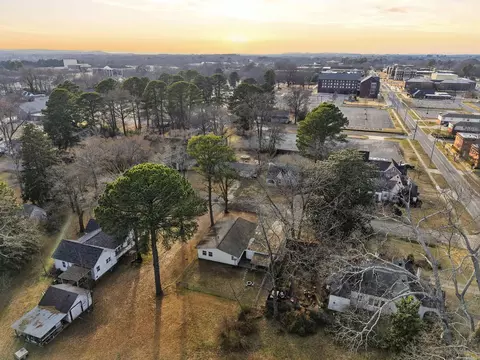 View/Area - 232 Mitchell St, Conway, AR 72034 photo 4 of 7